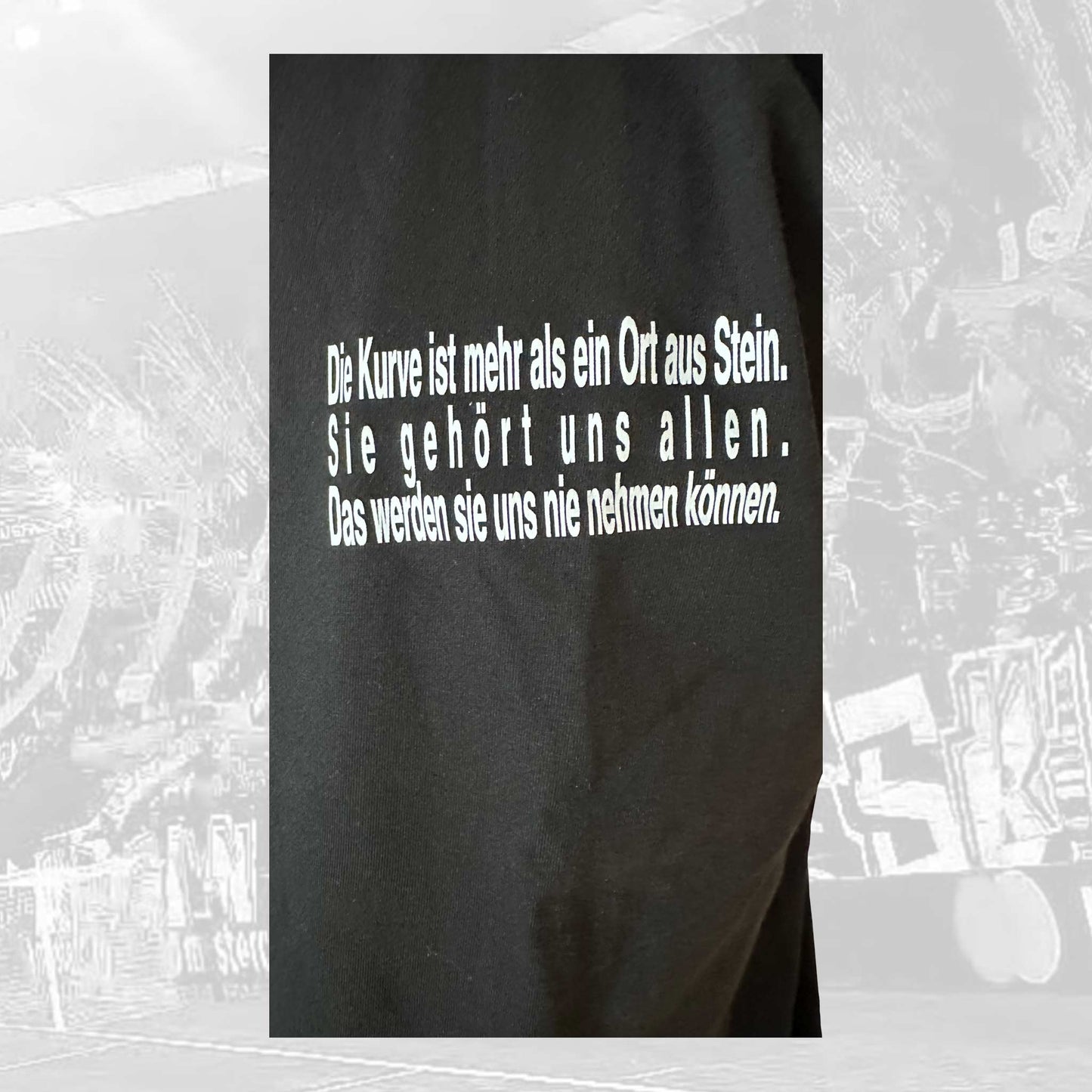 T-Shirt "Ultra Face"